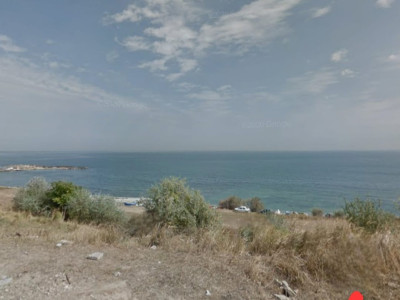 Oportunitate rară de investiție la malul mării!