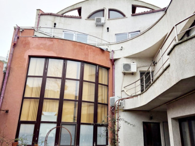 Spațiu generos, locație centrală, oportunitate rară de închiriere în Constanța